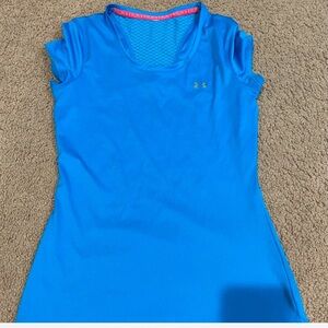 UNDER ARMOUR short sleeve sportswear top
